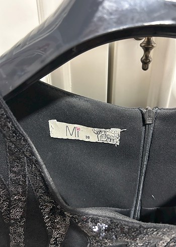 Siyah İşlemeli Midi Siyah Elbise - Görsel 3