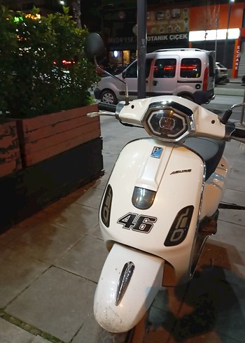 Beyaz Seramik Motosiklet Kaskı - Görsel 2