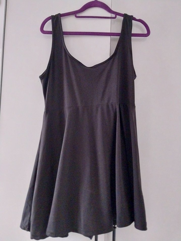 Siyah Şortlu Kadın Mayo - Görsel 2