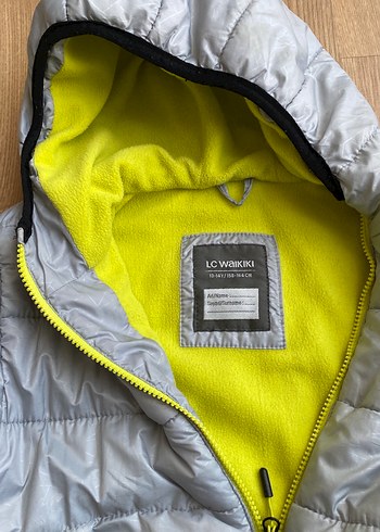 Erkek Çocuk Gri Kapüşonlu Fermuarlı Mont - Görsel 2