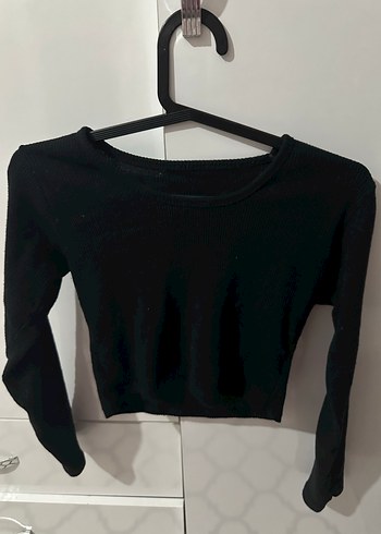 Trendyol & Milla Kadın Siyah Uzun Kollu Crop Top