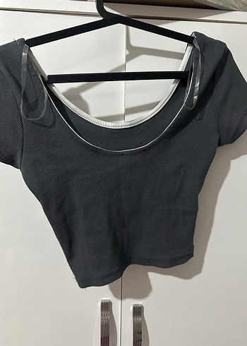 Siyah Strappy Crop Top, Kayık Yaka, Tokalı