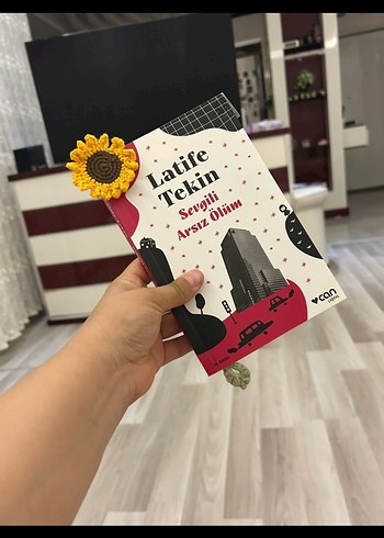 Diğer Çiçekli kitap ayracı