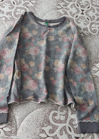 Gri Çiçek Desenli Uzun Kollu Sweatshirt