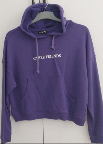 Mor Kapüşonlu Uzun Kollu Sweatshirt