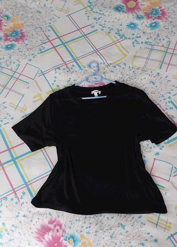 Siyah Kısa Kollu  Tişört - Görsel 2