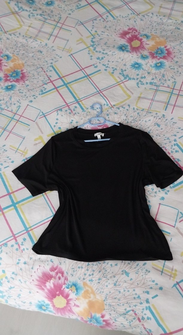 Siyah Kısa Kollu  Tişört - Görsel 2