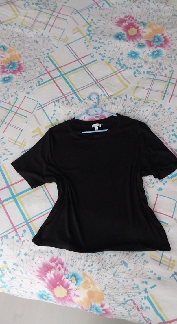 Siyah Kısa Kollu  Tişört - Görsel 3