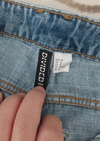 Düğmeli Gri Kadın Denim Mini Şort - Görsel 2