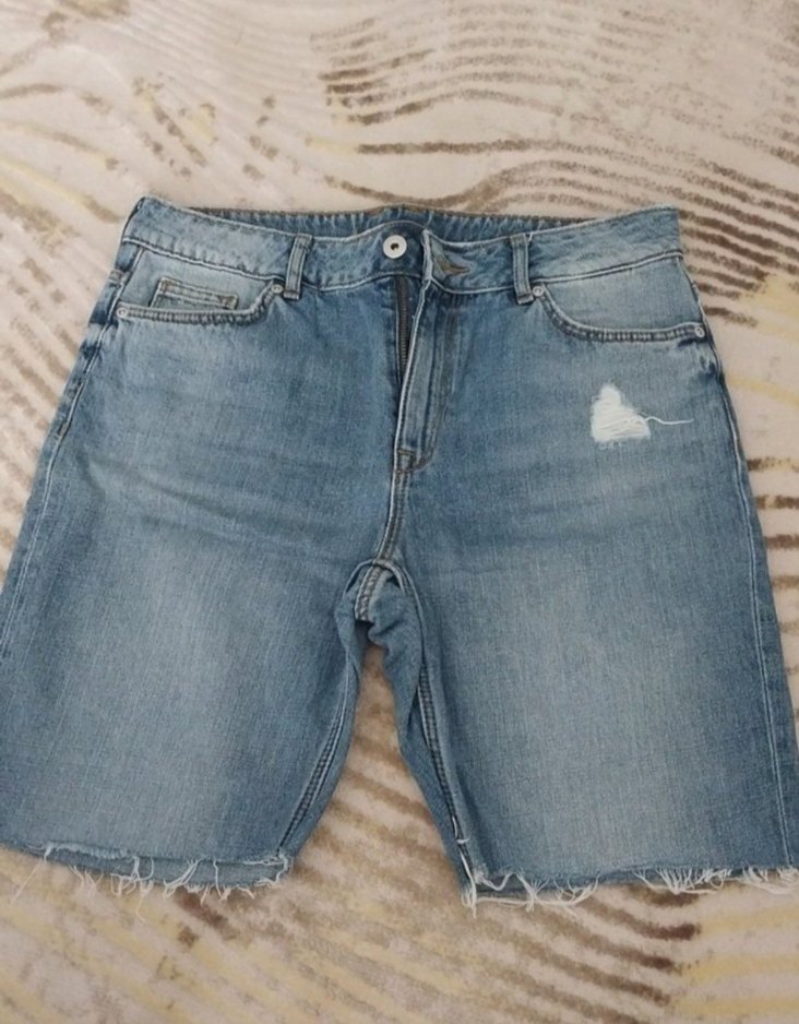 Düğmeli Gri Kadın Denim Mini Şort - Görsel 4