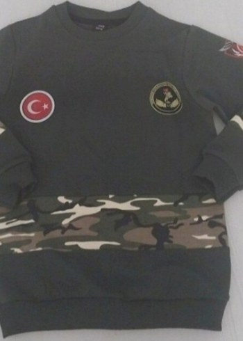 Erkek Çocuk Kamuflaj Desenli Gri Sweatshirt - Görsel 4