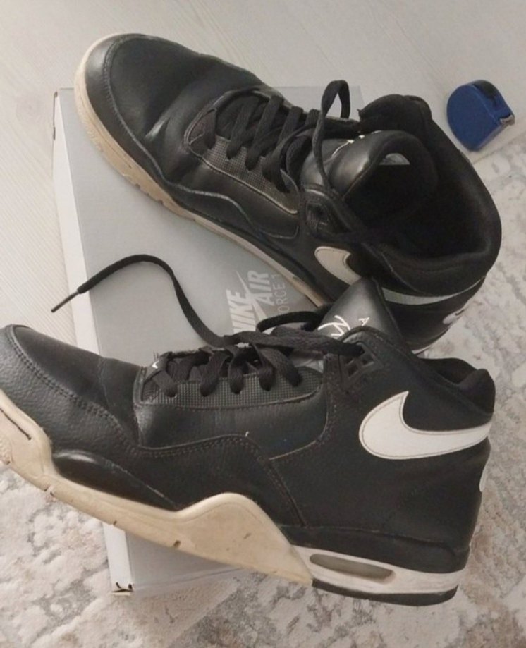 Siyah Bağcıklı Basketbol Ayakkabısı - Görsel 3