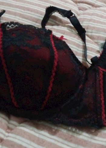 Bordo Gotik Dantel Desenli Sütyen - Görsel 3