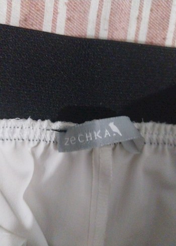 ZeCHKA Beyaz pantolon