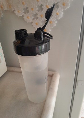 Gri Kapaklı Beyaz litre özellikli suluk - Görsel 3