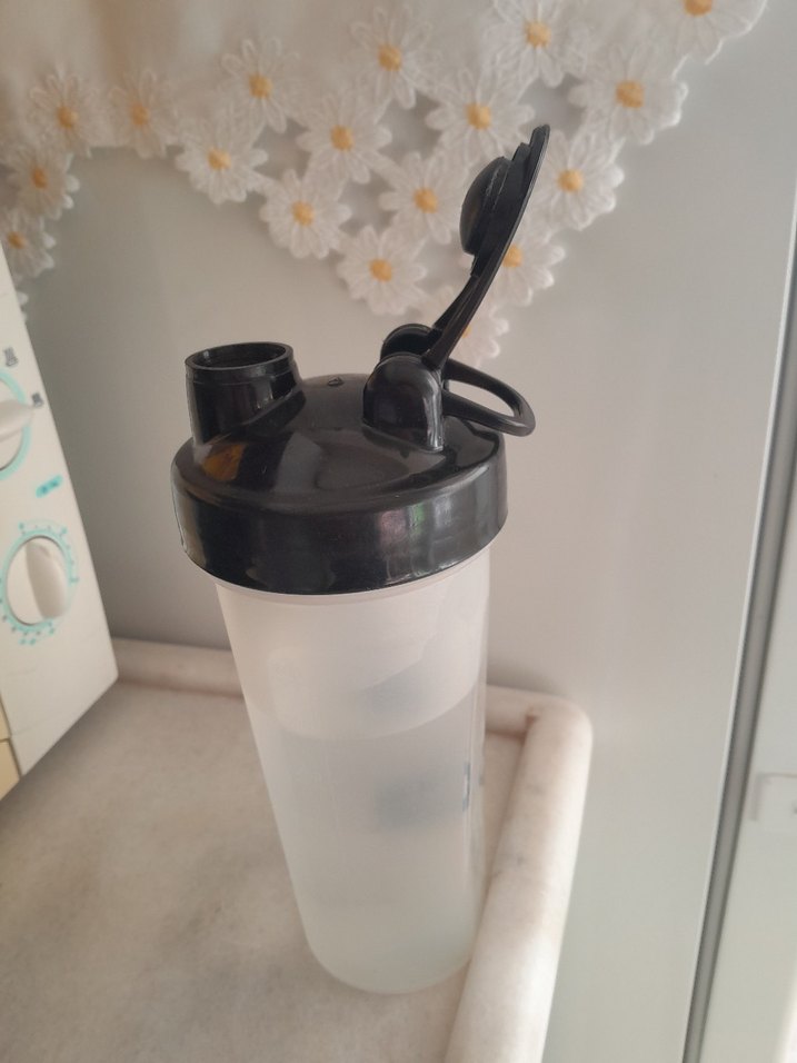 Gri Kapaklı Beyaz litre özellikli suluk - Görsel 5