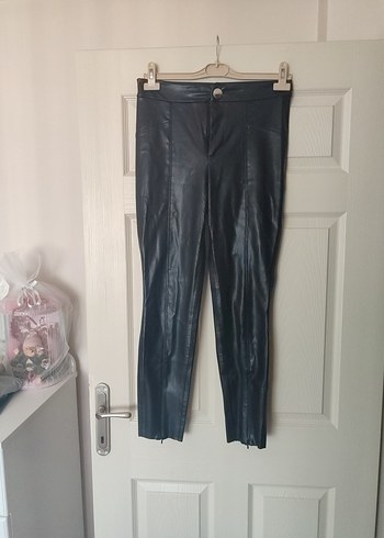 m Beden Orijinal Zara Kadın Deri Pantolon