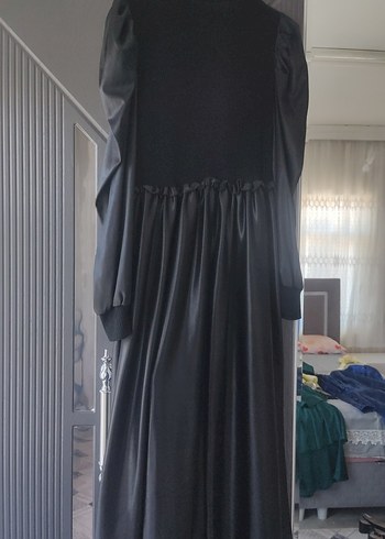 Uzun Siyah Gotik Drapeli Elbise