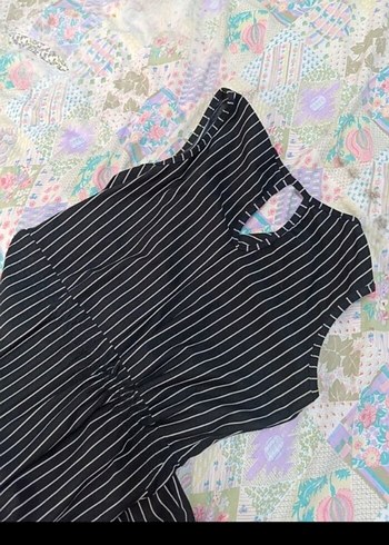 Siyah Çizgili V Yaka Kadın Tulum - Görsel 2