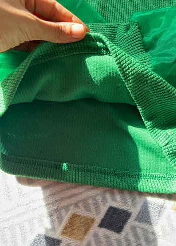 Yeşil Fırfırlı Uzun Kollu Kadın Bluz - Görsel 3