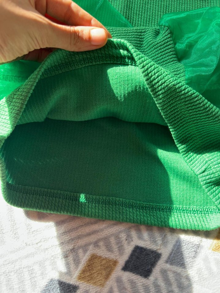 Yeşil Fırfırlı Uzun Kollu Kadın Bluz - Görsel 3