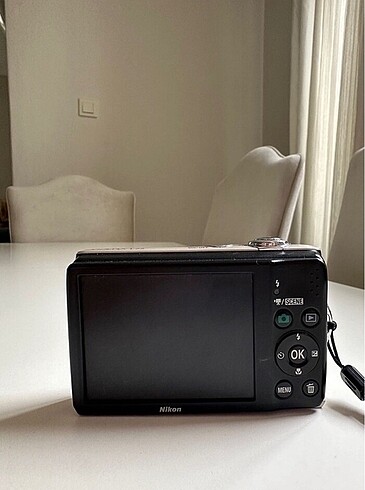 Beden Nikon digital fotoğraf makinası