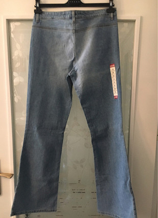 31 Beden mavi Renk Guess jean