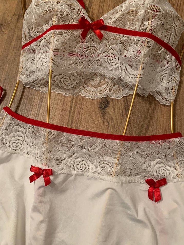 BEYAZ HEMŞİRE ETEKLİ TAKIM - Görsel 2