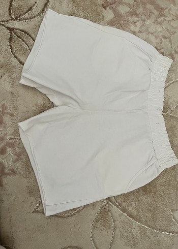 Beyaz Pamuklu Salaş Mini Şort