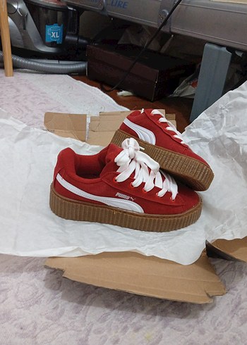 Puma Kadın Kırmızı Süet Platform Spor Ayakkabı
