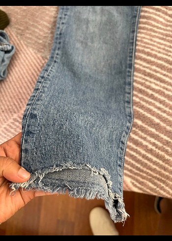 Mavi Jeans Geniş Kesim Midi Boy Mavi Kot Pantolon
