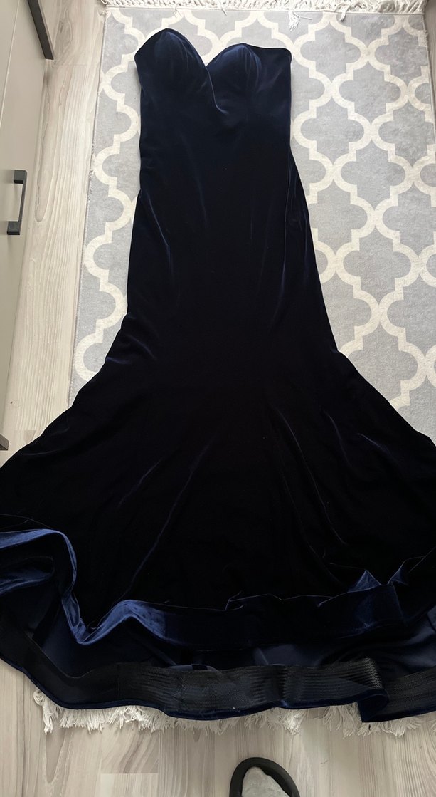 Siyah Straplez Uzun Kadife Abiye Elbise - Görsel 2