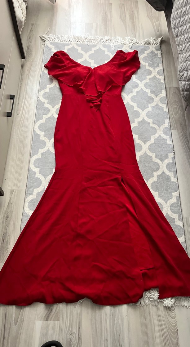 Kırmızı V Yaka Uzun Kollu Abiye Elbise 38 beden - Görsel 2