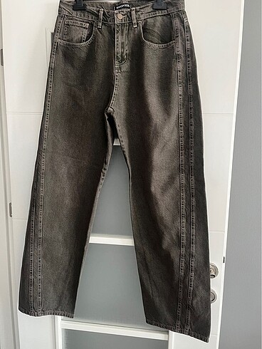 Baggy jeans