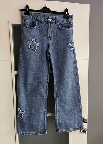 Nakışlı Mavi Bol Kesim Kot Pantolon - Görsel 5