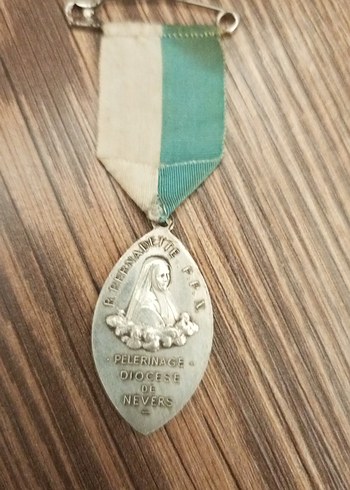 American Vintage Eski Dönem Meryem Ana Madalyon