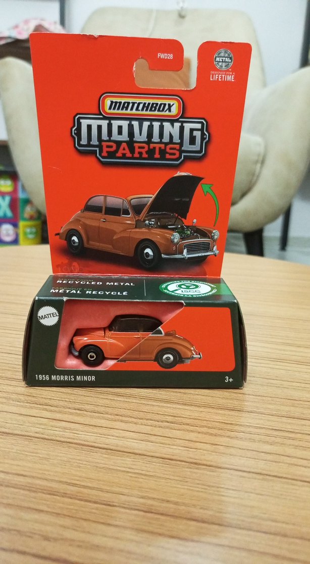 1956 Morris Minor Oyuncak Araba - Görsel 2