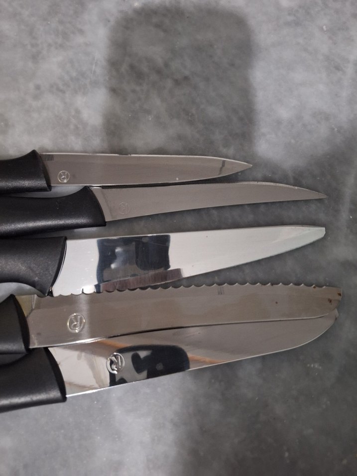 Altın Renkli Elektrikli Süpürge - Görsel 2