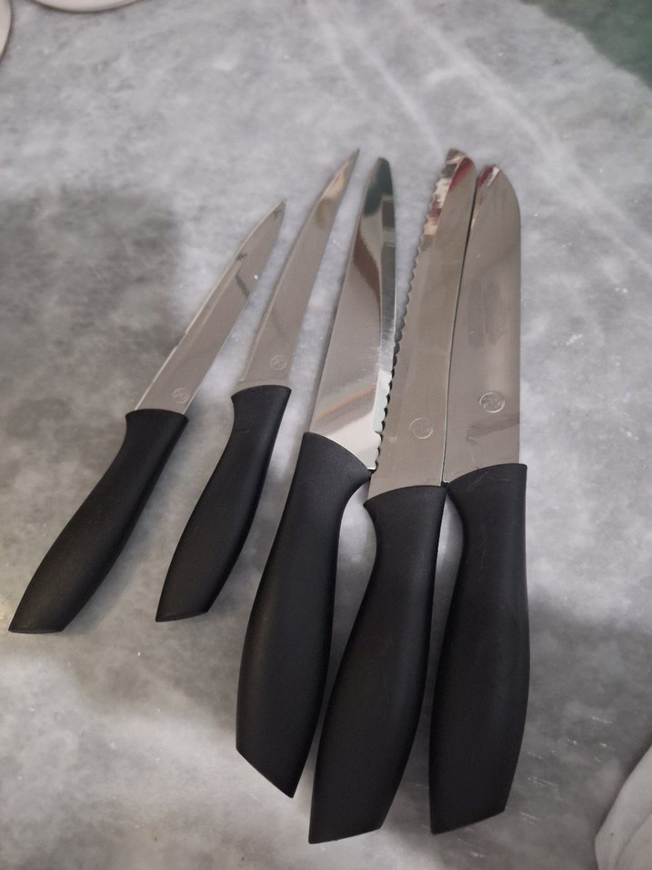 Altın Renkli Elektrikli Süpürge - Görsel 3