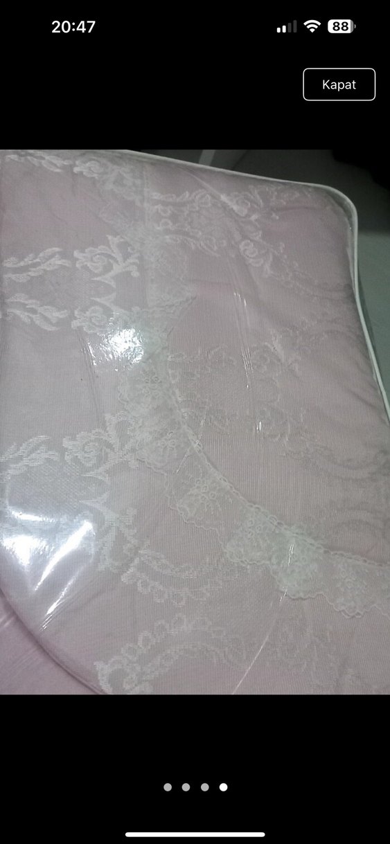 Pembe Yatak Örtüsü - Görsel 2