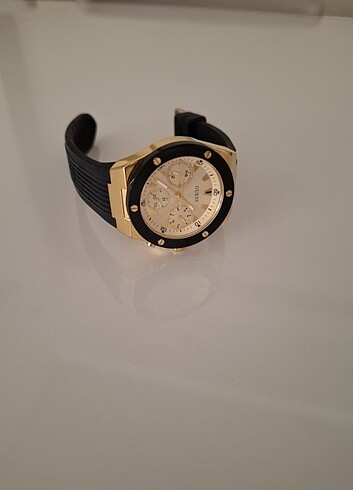 Guess saat - Görsel 5