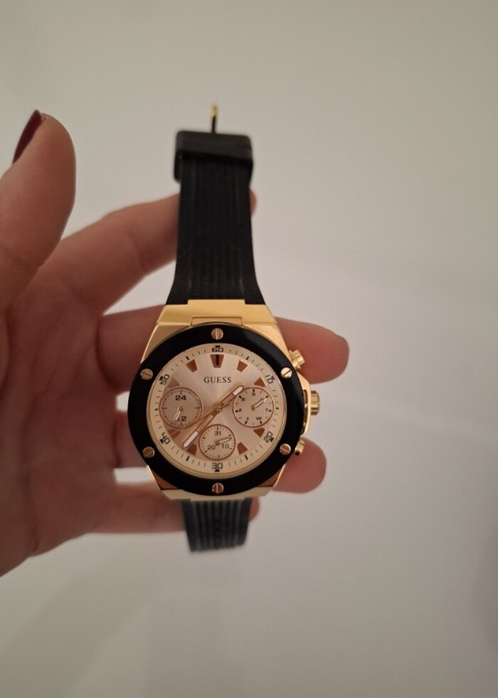 Guess saat - Görsel 2