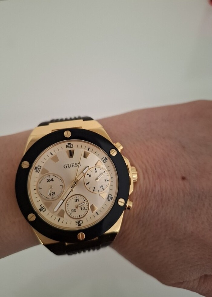 Guess saat - Görsel 4