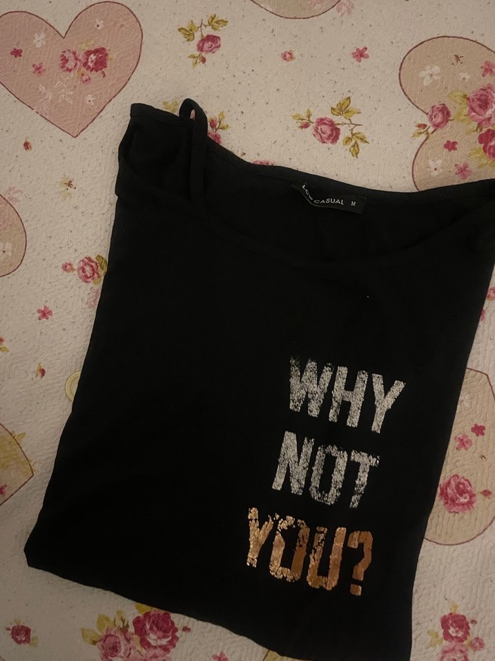 Siyah Baskılı Kadın Tişört - Görsel 3