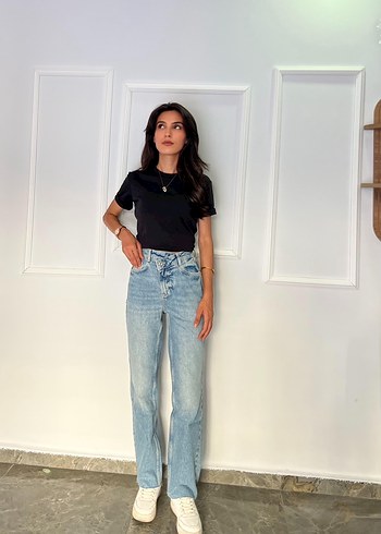 Zara Tasarım Kesik Paça Jeans
