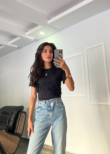 36 Beden Zara Tasarım Kesik Paça Jeans