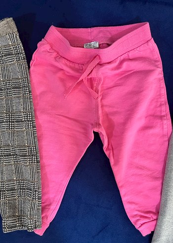 18-24 Ay Beden Kız Çocuk tayt-pijama toplam fiyatıdır.