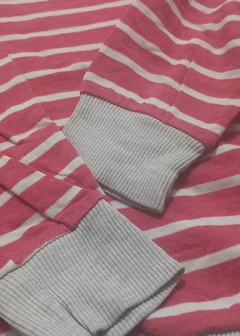 Pembe V yaka svit - Görsel 2