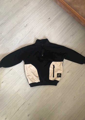 Erkek Çocuk Siyah Sweatshirt - Görsel 2