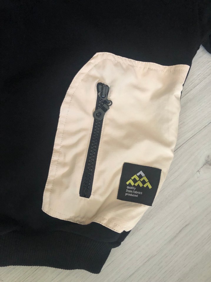 Erkek Çocuk Siyah Sweatshirt - Görsel 4